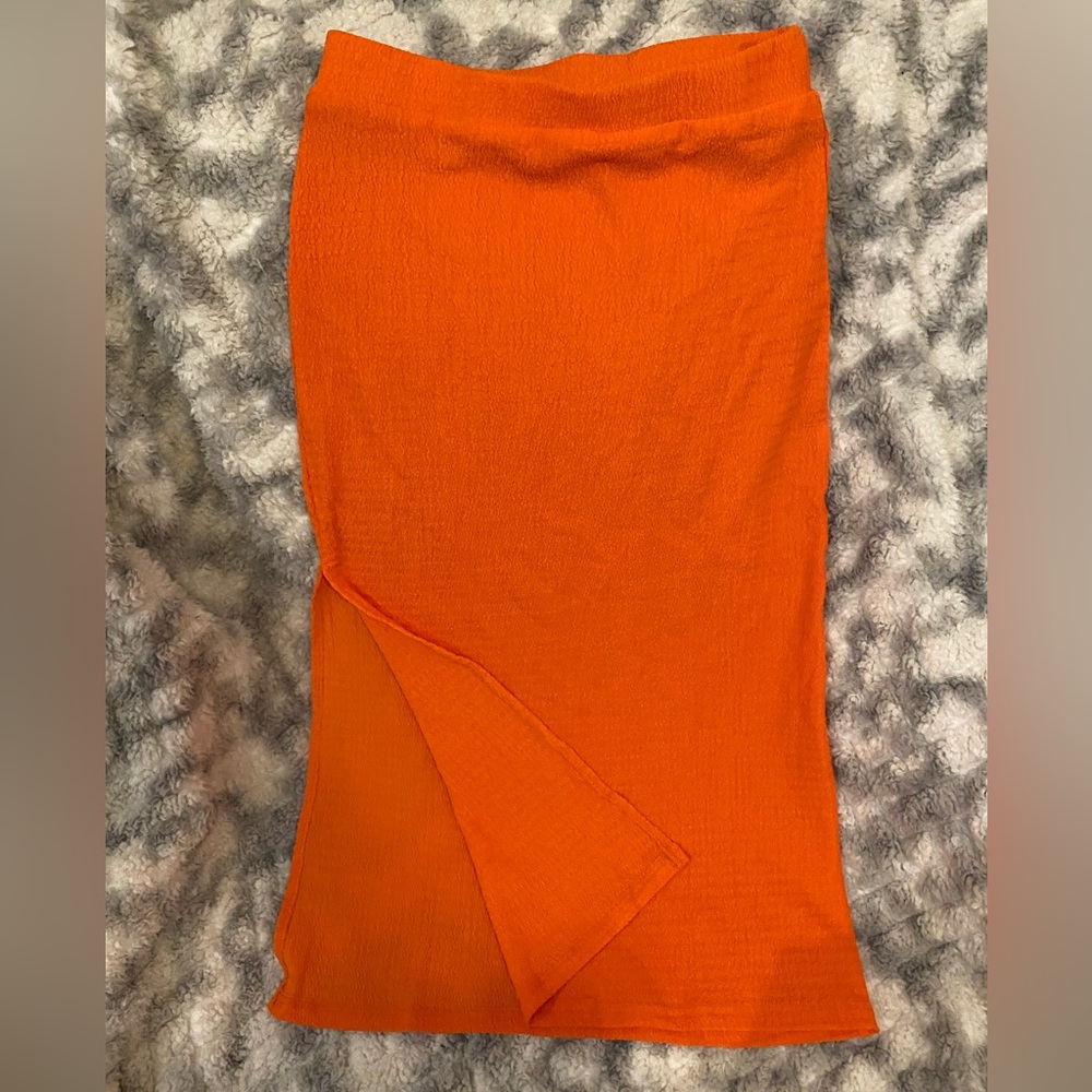 NWOT SHEIN Thigh slit skirt